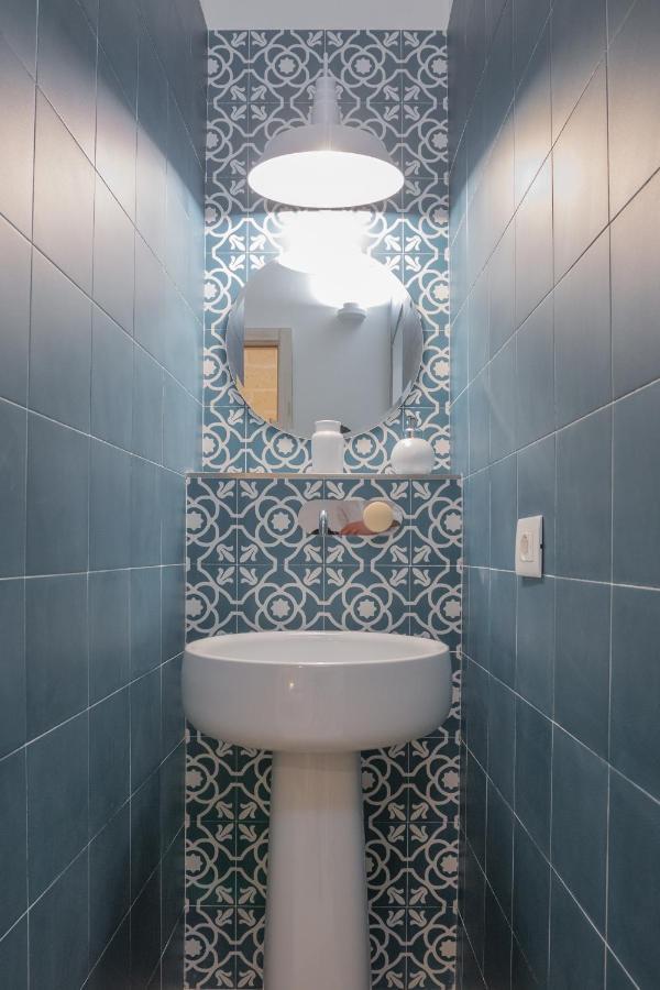 Filia Solis - Old Town Suites & Spa Brindisi Bagian luar foto